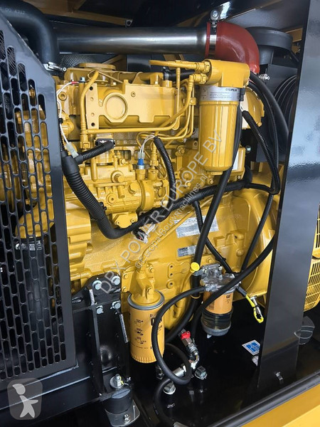 Stavebný stroj Caterpillar DE110E2 - 110 kVA...