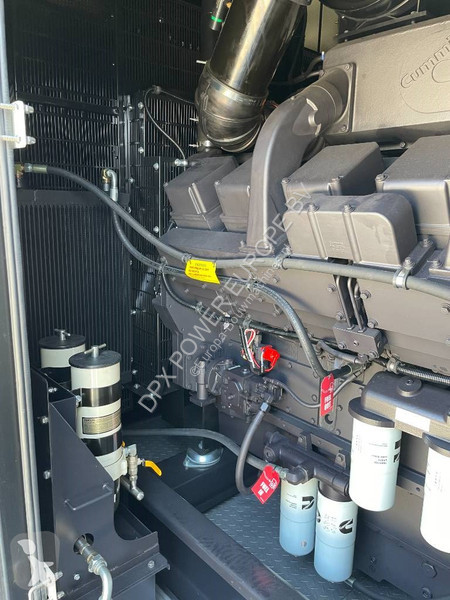 Stavebný stroj Cummins KTA38-G2 - 1100 kVA...