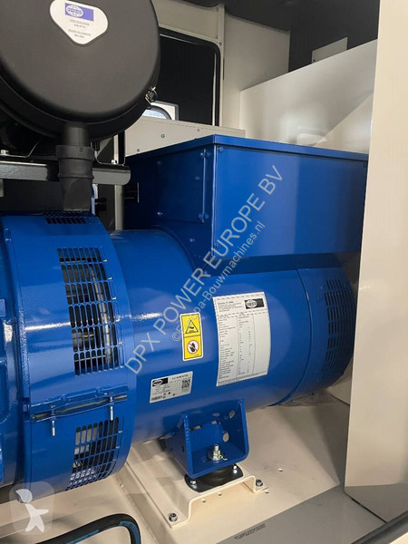 Stavebný stroj FG Wilson P300-5 - 300 kVA...