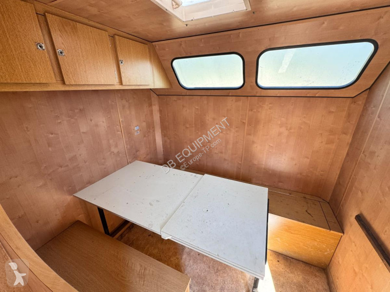 Entreprenørmaskiner JCR  M490PA Remorque cabane...