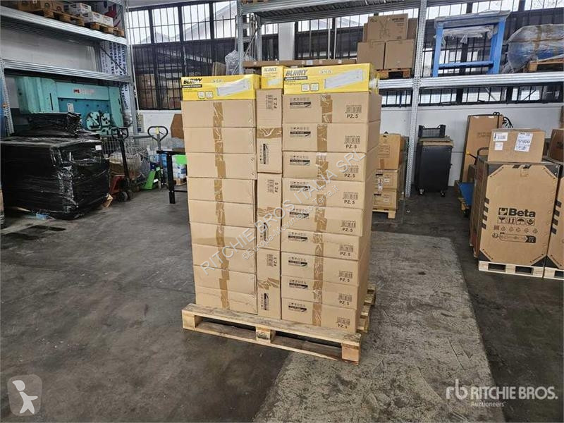 Material de obra  Quantity of (1) Pallets of...