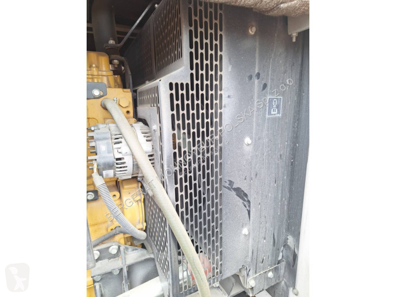 Material de obra Caterpillar DE110E3