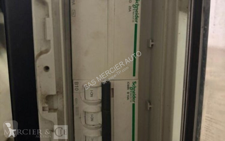 Vägbyggmaterial SDMO groupe electrogene essence