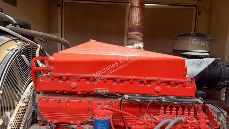 آلة لمواقع البناء Scania Tecniwell TW352