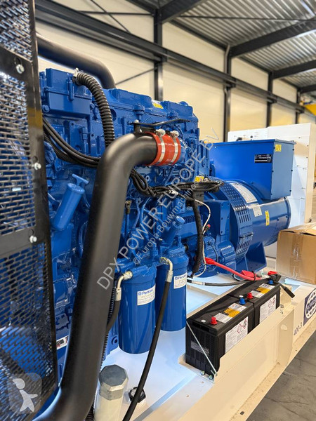Material de obra FG Wilson P400-3 - 400 kVA...
