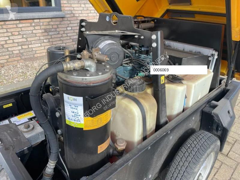 Material de obra Kaeser M43 Kubota 4,2 m3 / min...