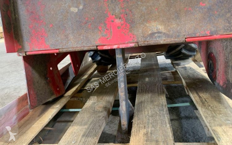Mezzo da cantiere  barreto essence