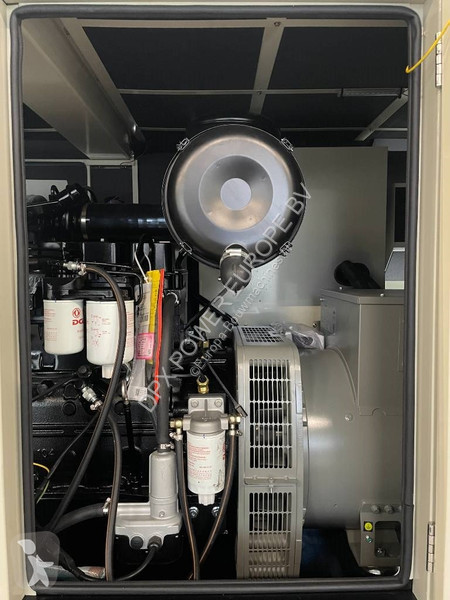 Stavebný stroj Cummins 6BTAA5.9-G2 - 155 kVA...