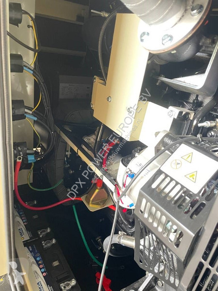 Stavebný stroj Cummins 4BTA3.9-G11 - 88 kVA...