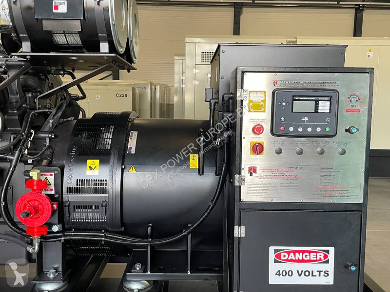 Stavebný stroj Cummins KTA38-G5 - 1.100 kVA...