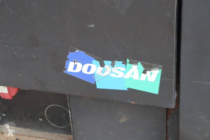 Stavebný stroj Doosan G20