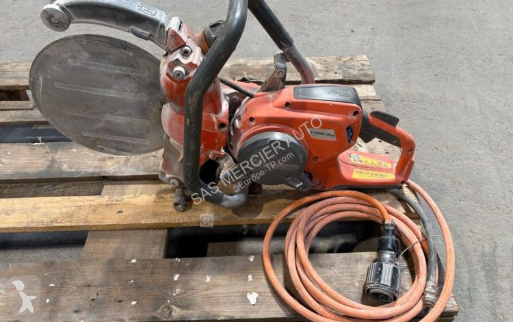 Будівельне обладнання Husqvarna decoupeuse...