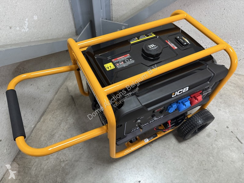 Material de obra JCB 7500 Watt