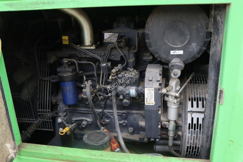 Materiaal voor de bouw Generac FW100 T5 INS