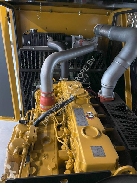 آلة لمواقع البناء Caterpillar DE165E0 - 165 kVA...