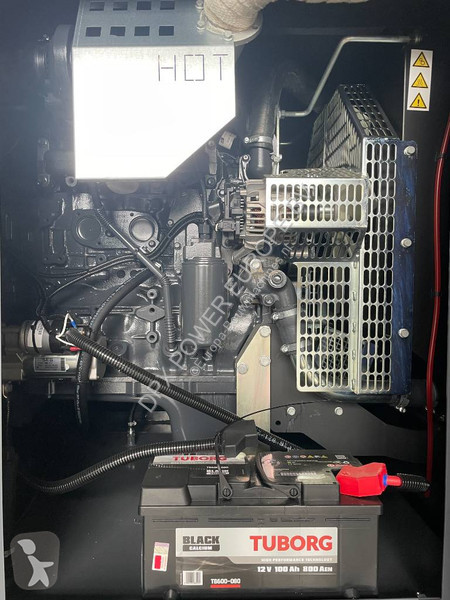 Entreprenørmaskiner Iveco NEF45SM2 - 88 kVA...
