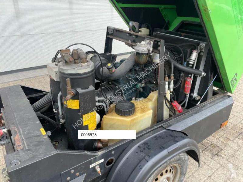 Materiaal voor de bouw Kaeser M27 Kubota 2,7 m3...