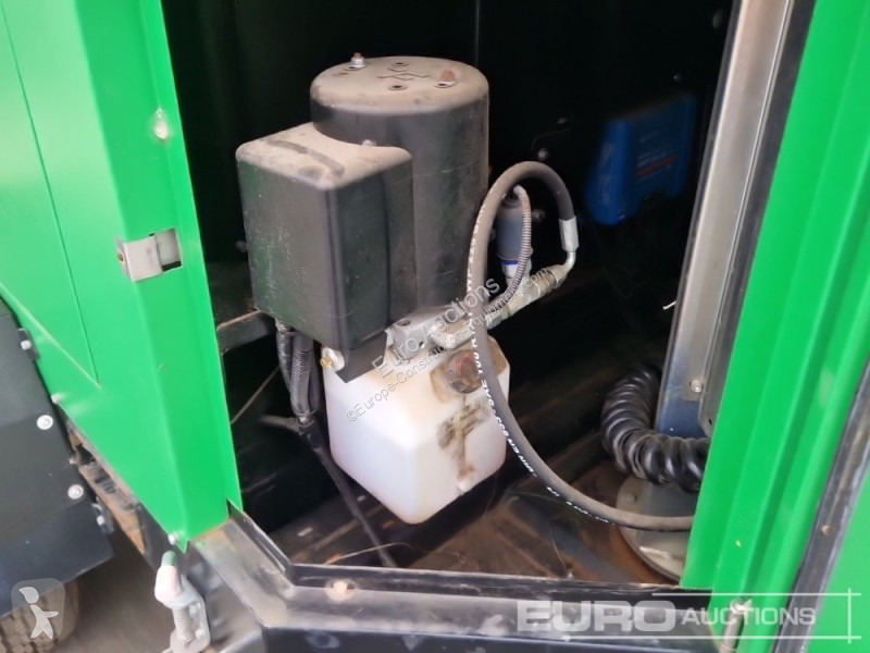 Materiaal voor de bouw  X SOLAR