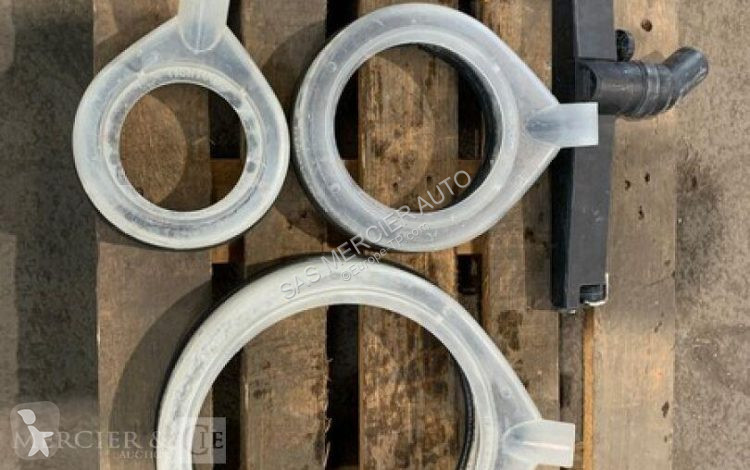 Stavebný stroj  aspirateur recycleur d'eau