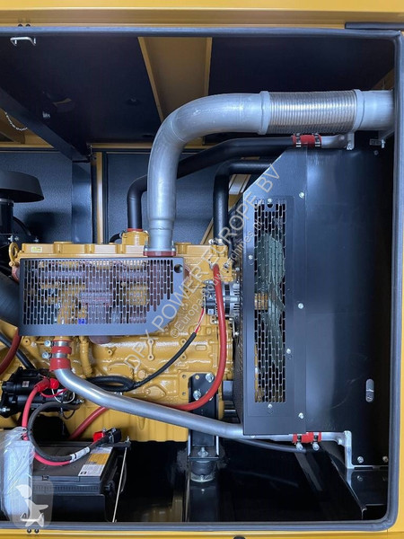 Строительное оборудование Caterpillar DE200E0 -...