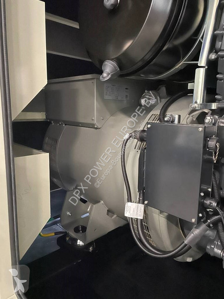Stavebný stroj Iveco C9TE9 - 415 kVA Generator...