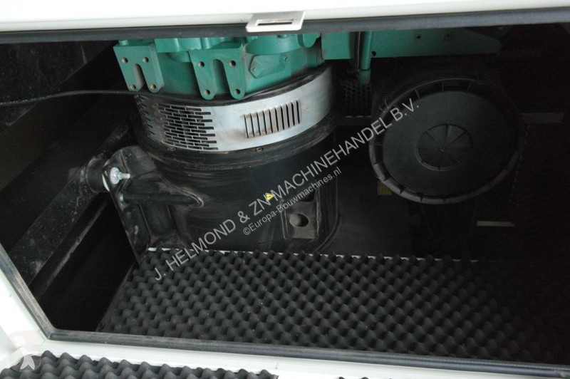 Stavebný stroj Volvo 654 kVA