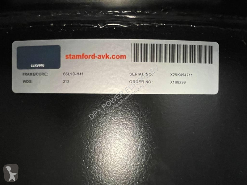 Stavebný stroj Cummins KTA50-G3 - 1375 kVA...