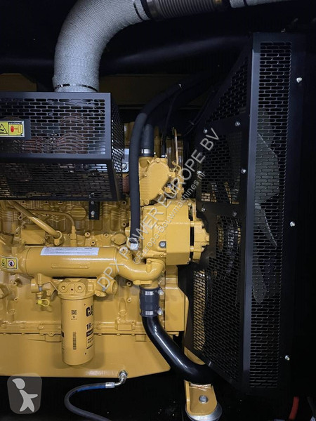 آلة لمواقع البناء Caterpillar DE550E0 - C15 -...