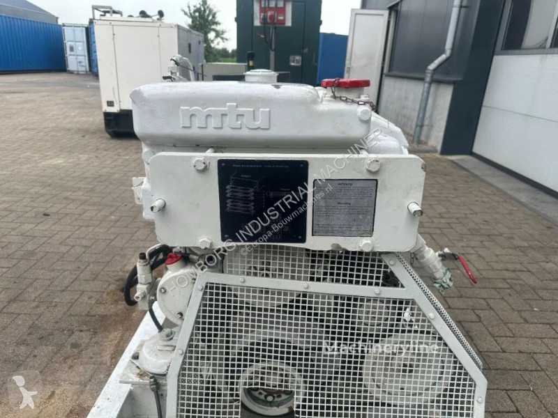 Materiaal voor de bouw MTU 6R 099 Mercedes Benz...