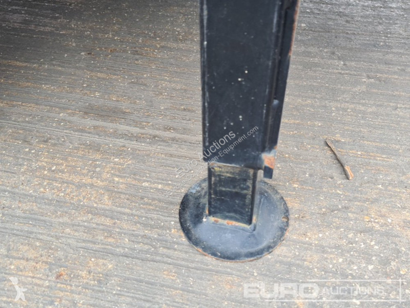 Materiaal voor de bouw  X SOLAR