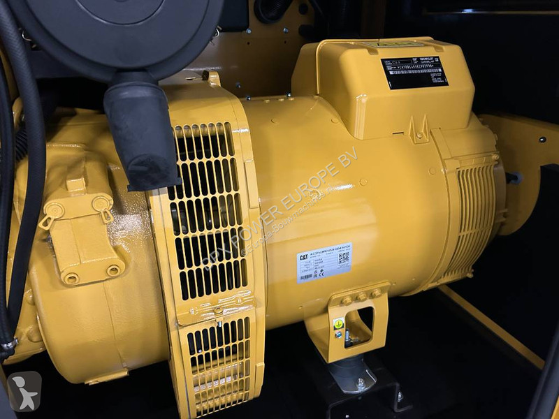 Material de obra Caterpillar DE88E0 - 88 kVA...