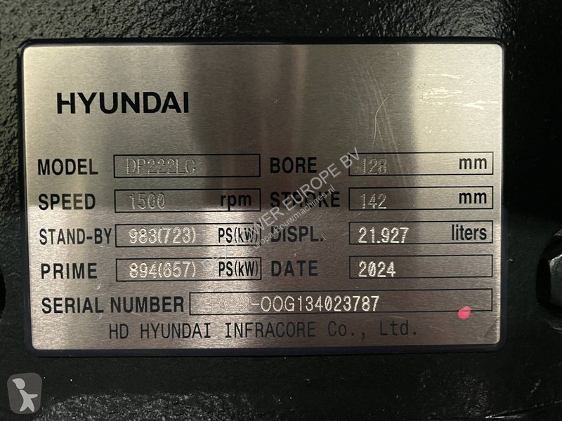 Stavebný stroj Hyundai DP222LC - 825 kVA...