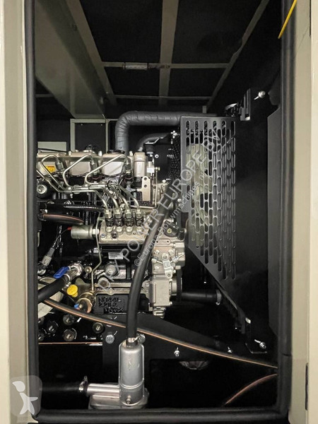 Строительное оборудование Perkins 404A-22G1 -...