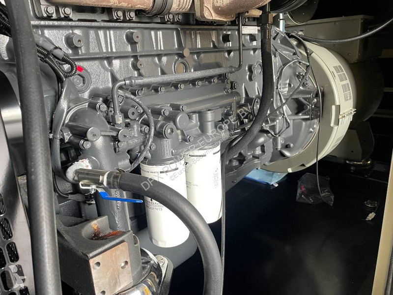 Stavebný stroj Iveco C9TE9 - 415 kVA Generator...
