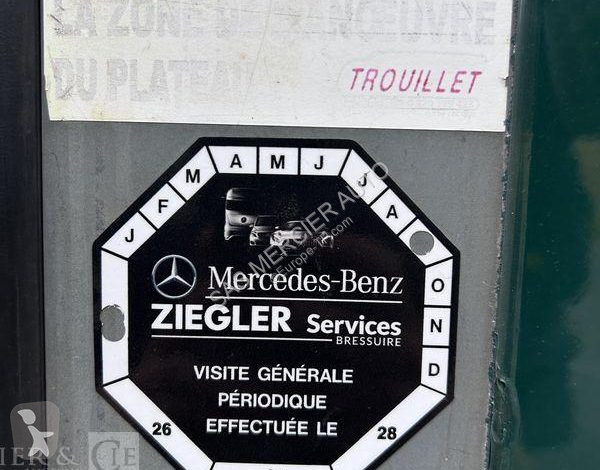 Furgoneta Mercedes
