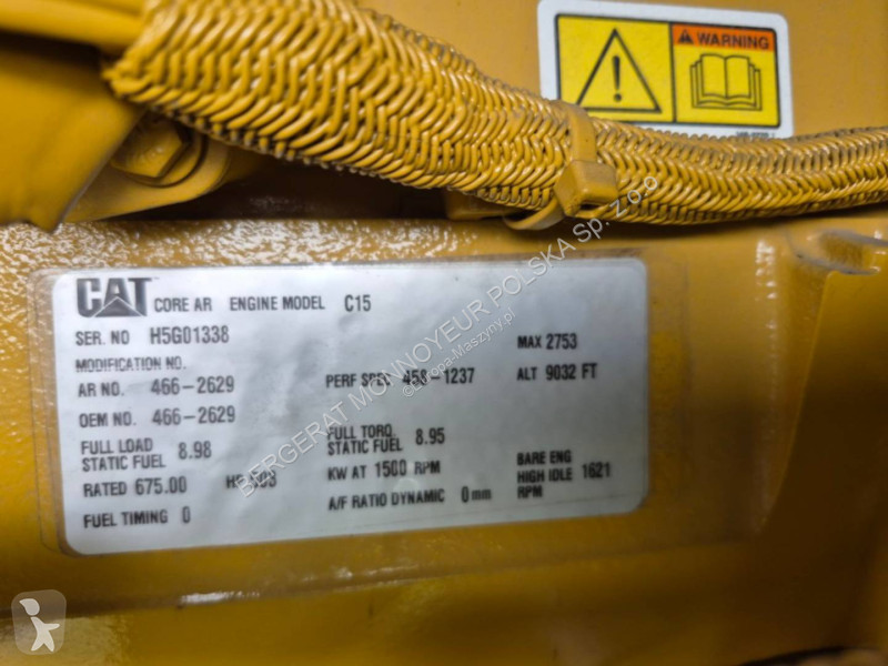 Vägbyggmaterial Caterpillar DE550E3