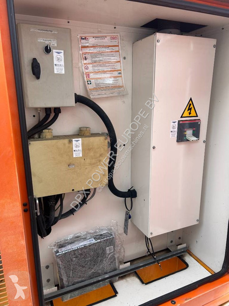 آلة لمواقع البناء FG Wilson P-500P1 - 500 kVA...