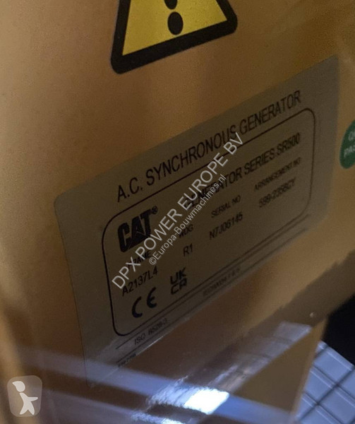 Material de obra Caterpillar DE88GC - 88 kVA...