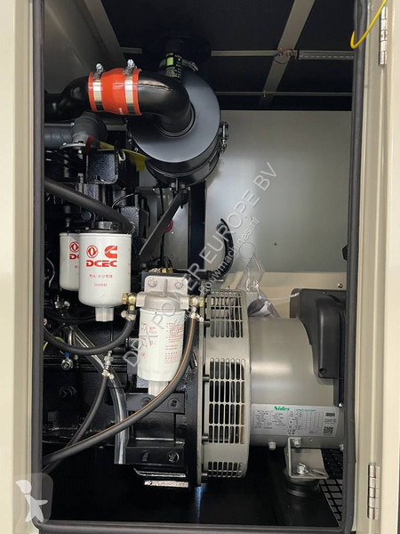 Material de obra Cummins 4B3.9-G2 - 28 kVA...