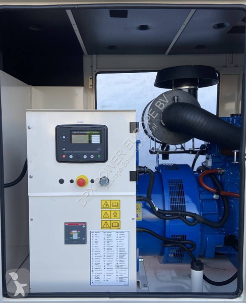 Material de obra FG Wilson P250 - 250 kVA...