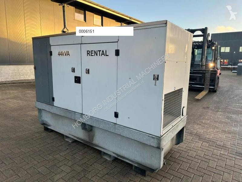 آلة لمواقع البناء Europower EPUS44TDE Kubota...