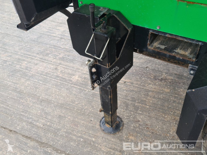 Materiaal voor de bouw  X SOLAR