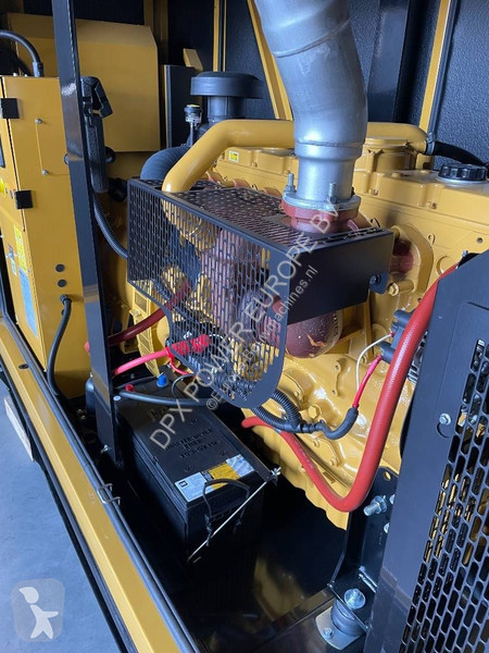 Строительное оборудование Caterpillar DE150E0 -...