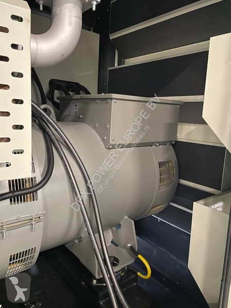Stavebný stroj Hyundai DP158LC - 510 kVA...