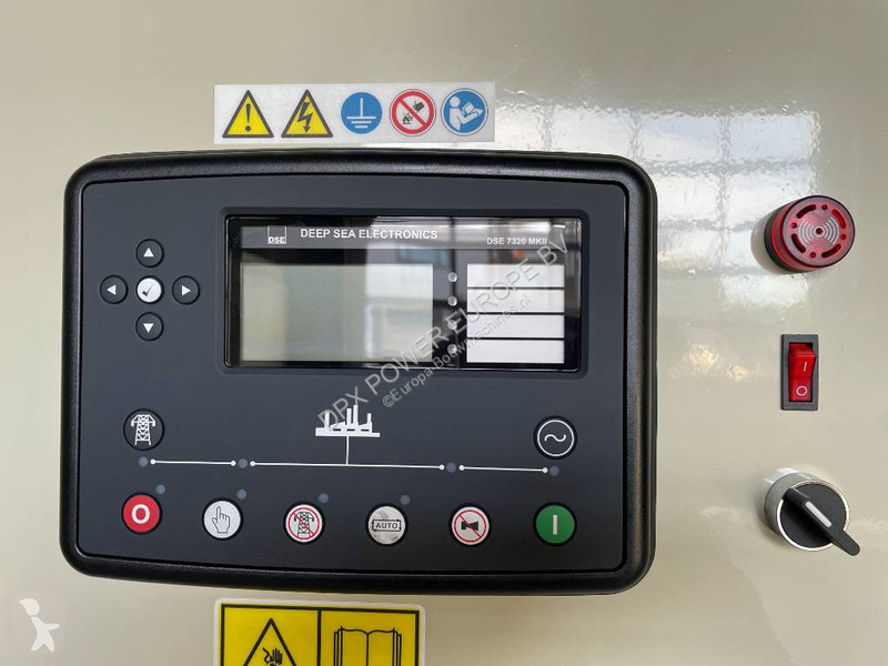 Stavebný stroj Cummins QSZ13-G13 - 550 kVA...