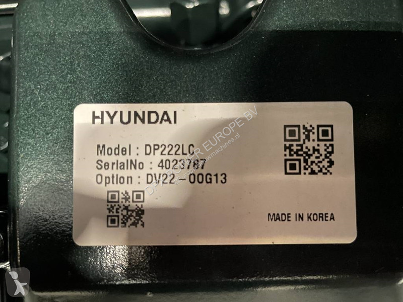 Stavebný stroj Hyundai DP222LC - 825 kVA...
