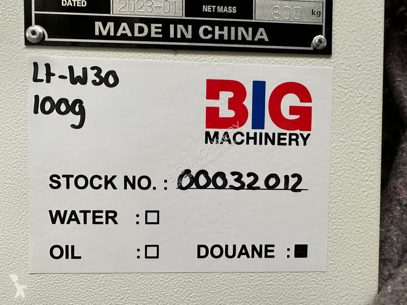 Stavebný stroj  LT-W30GF 37.5 kVA silent generator