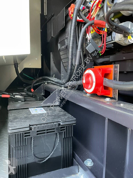 Stavebný stroj Cummins KTA50GS8 - 1.675 kVA...