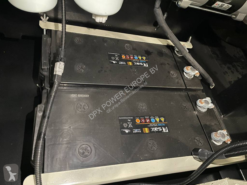 Stavebný stroj Cummins QSZ13-G10 - 600 kVA...