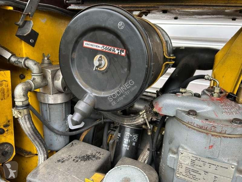 Stavebný stroj Atlas Copco